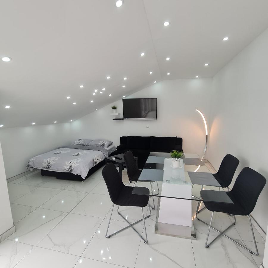 Apartments Blazevic, Heated Pool&Jacuzzi Dramalj Eksteriør bilde