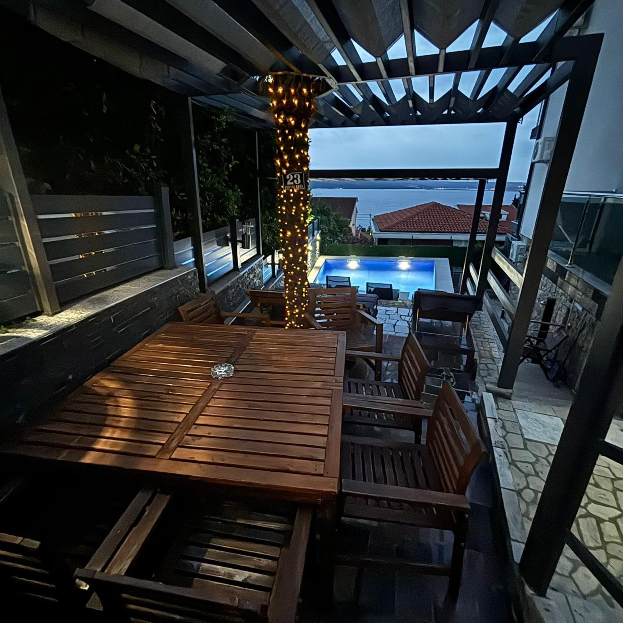Apartments Blazevic, Heated Pool&Jacuzzi Dramalj Eksteriør bilde