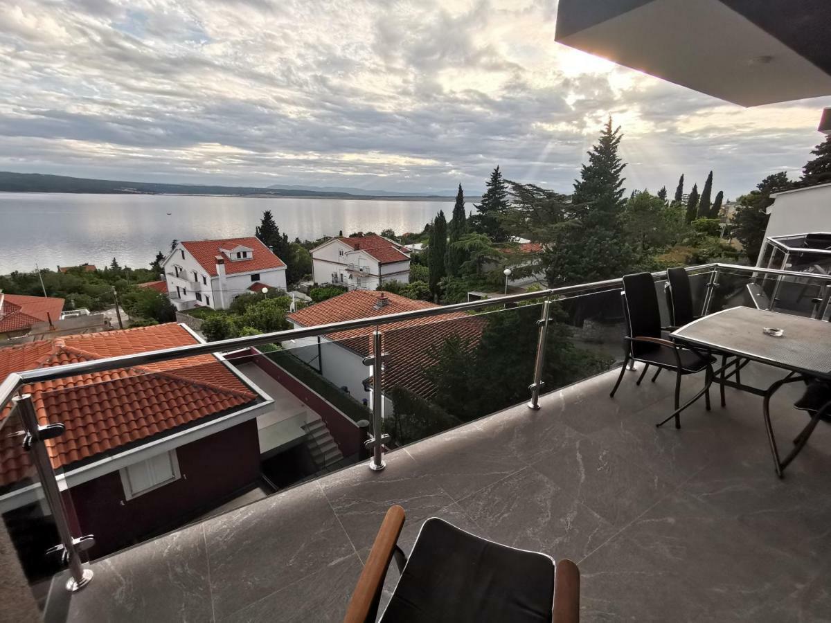 Apartments Blazevic, Heated Pool&Jacuzzi Dramalj Eksteriør bilde